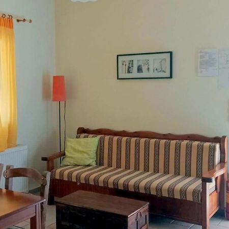 Lourantos Bayside Apartments Βαθύ Εξωτερικό φωτογραφία