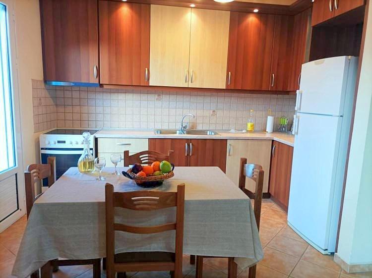 Lourantos Bayside Apartments Βαθύ Εξωτερικό φωτογραφία