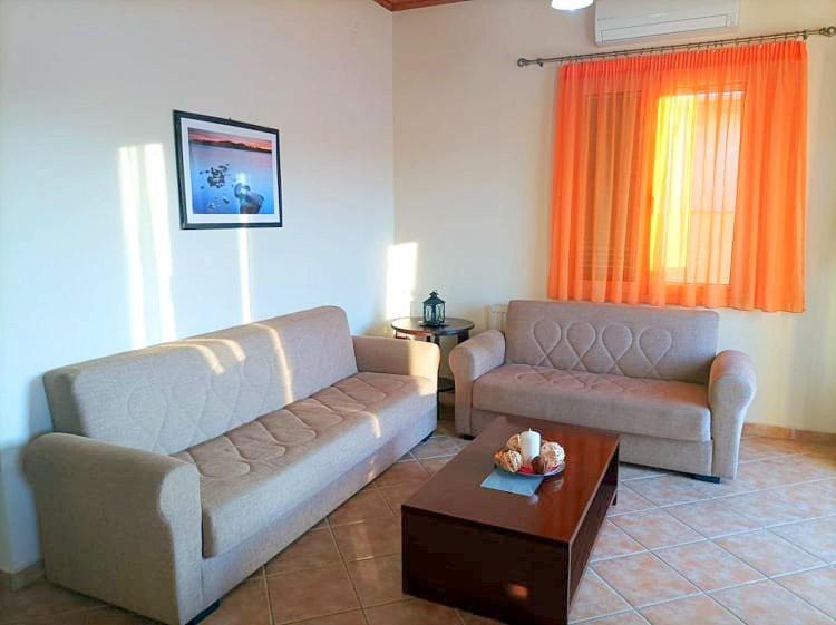Lourantos Bayside Apartments Βαθύ Εξωτερικό φωτογραφία
