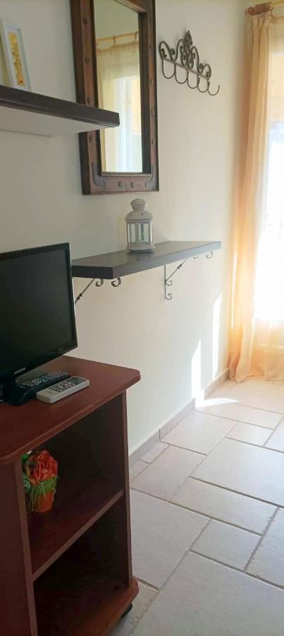 Lourantos Bayside Apartments Βαθύ Εξωτερικό φωτογραφία