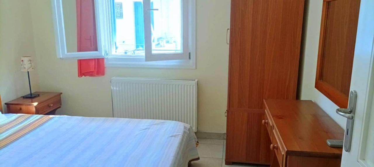 Lourantos Bayside Apartments Βαθύ Εξωτερικό φωτογραφία