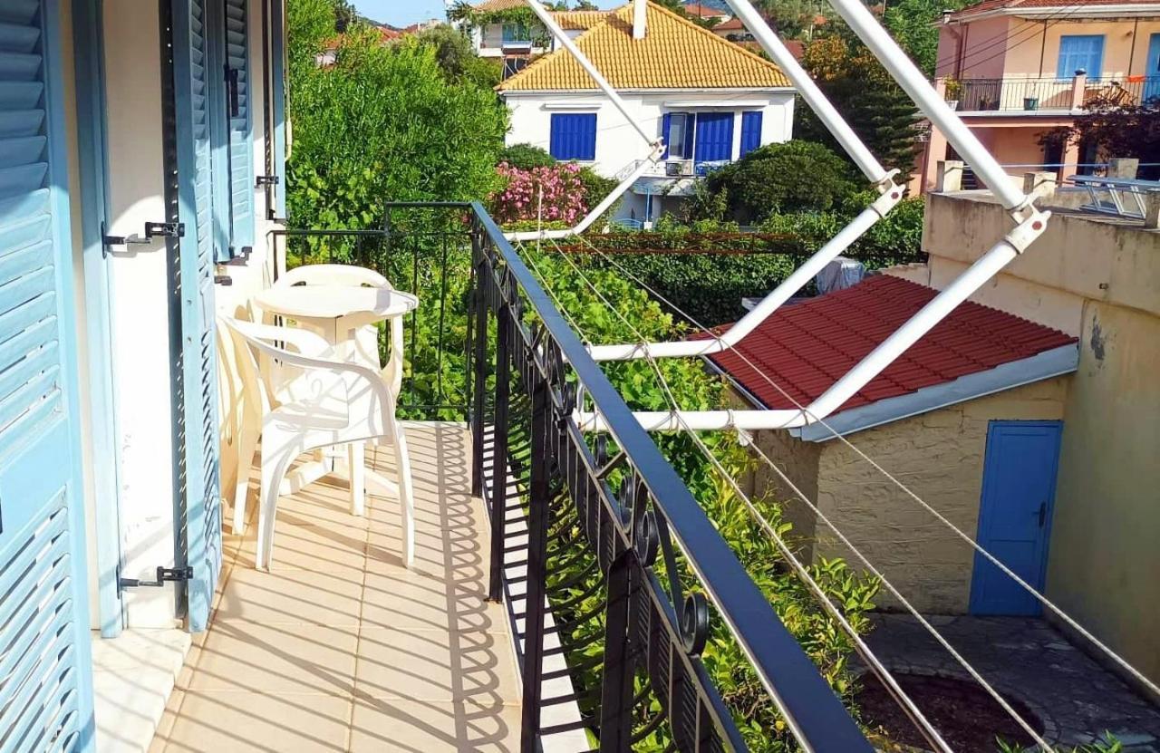 Lourantos Bayside Apartments Βαθύ Εξωτερικό φωτογραφία